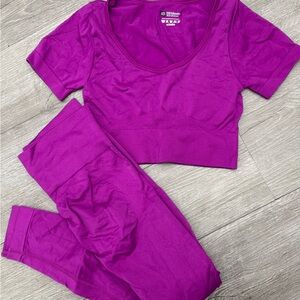 Hot Pink Seamless Scrunch Butt Leggings Set Gym Outfit XS